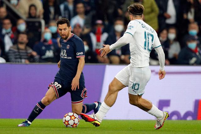 欧冠-费兰托雷斯双响拉菲尼亚破门 巴萨3-2多特